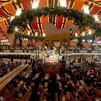 Gedenkminute für toten Mitarbeiter auf Oktoberfest