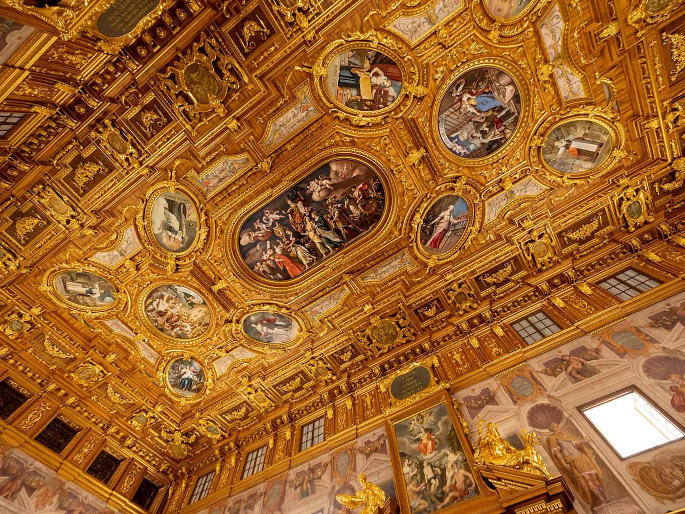 Goldener Saal nach Sanierung wieder geöffnet