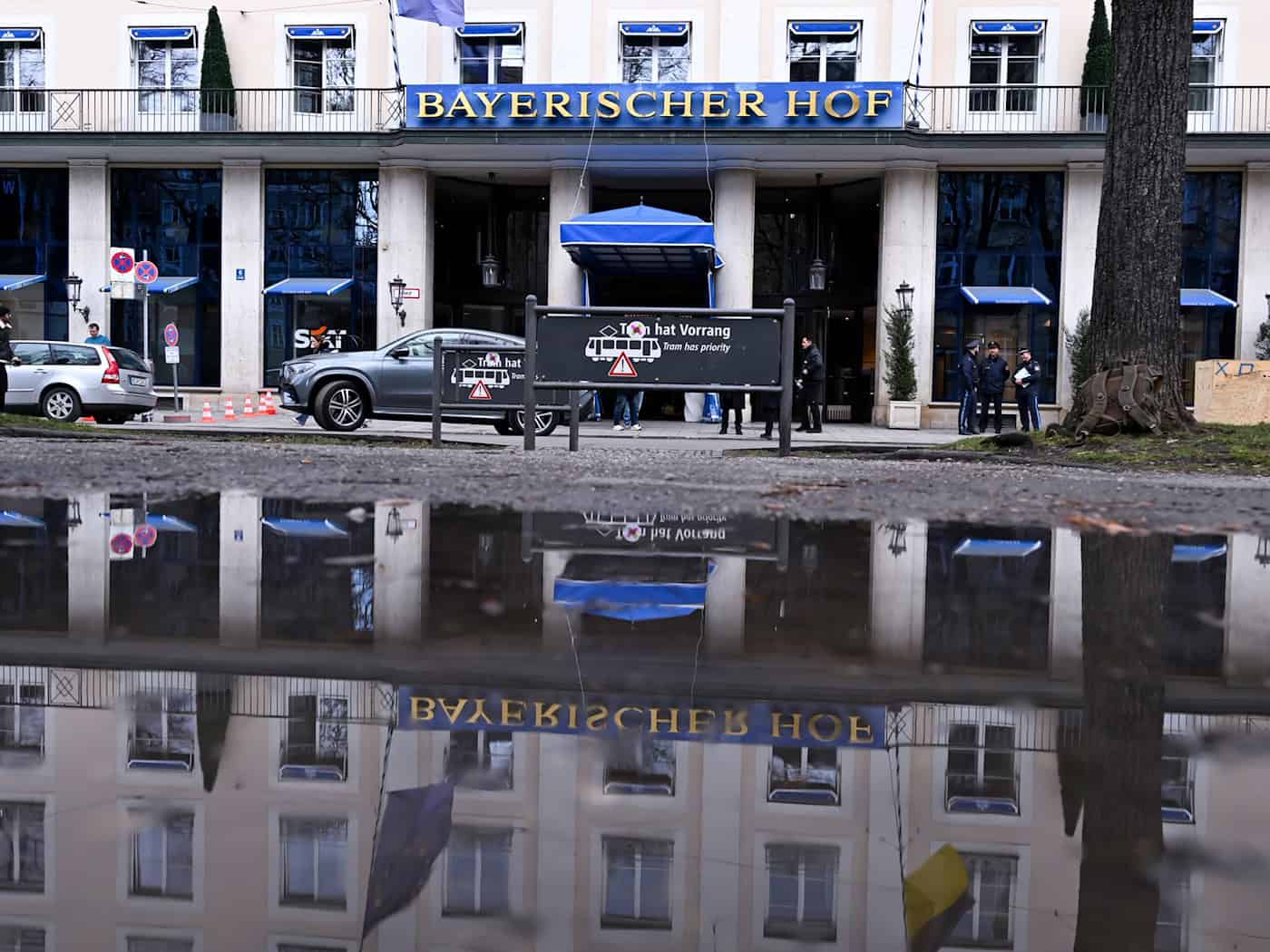 Kein Hausverbot für Oasis im Bayerischen Hof