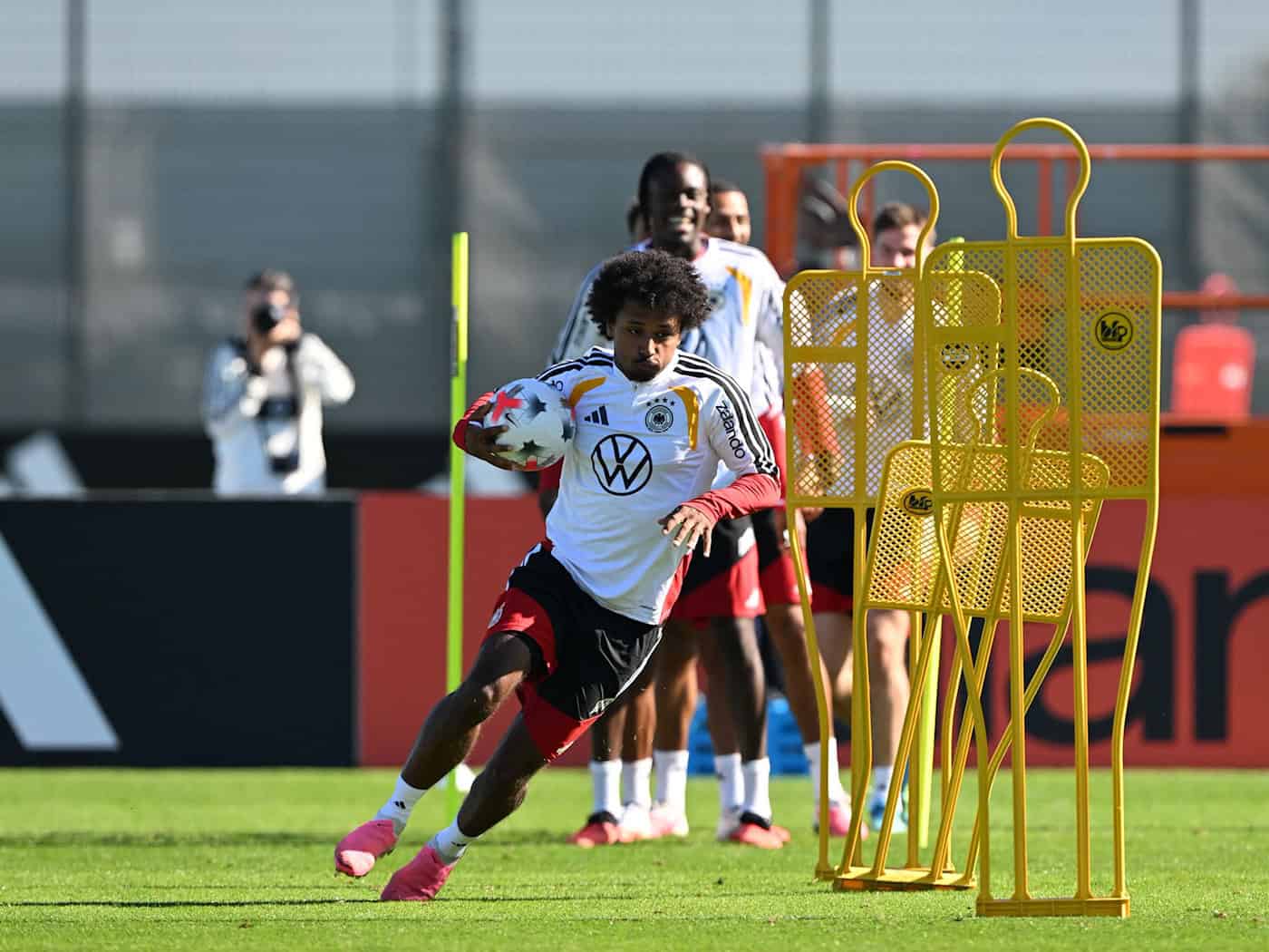 Klopp setzt trotz Fehlschuss auf Adeyemi: «Weiter geht's»