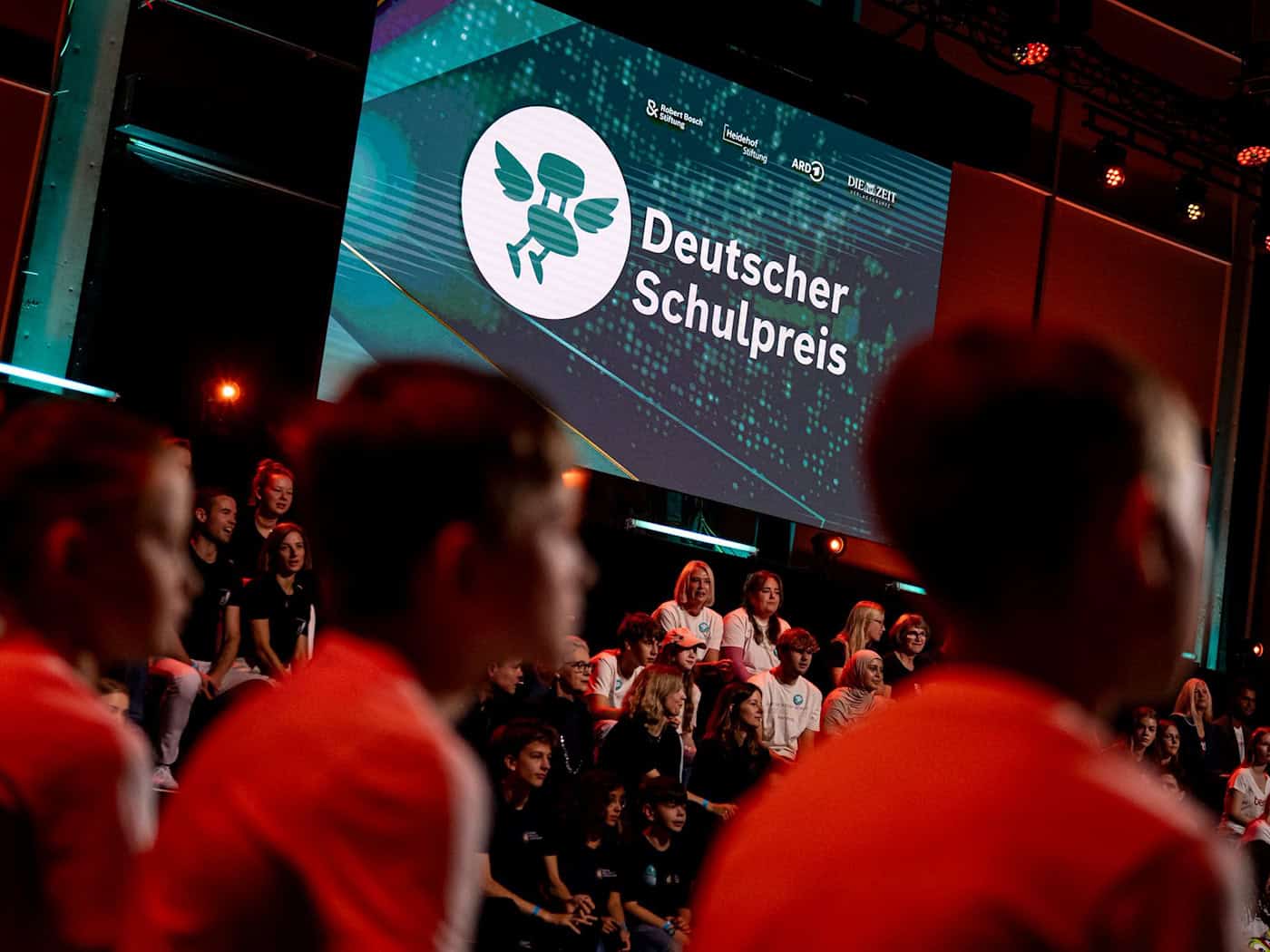Lehrer als Coaches: Schulpreis für Donauwörther Modell
