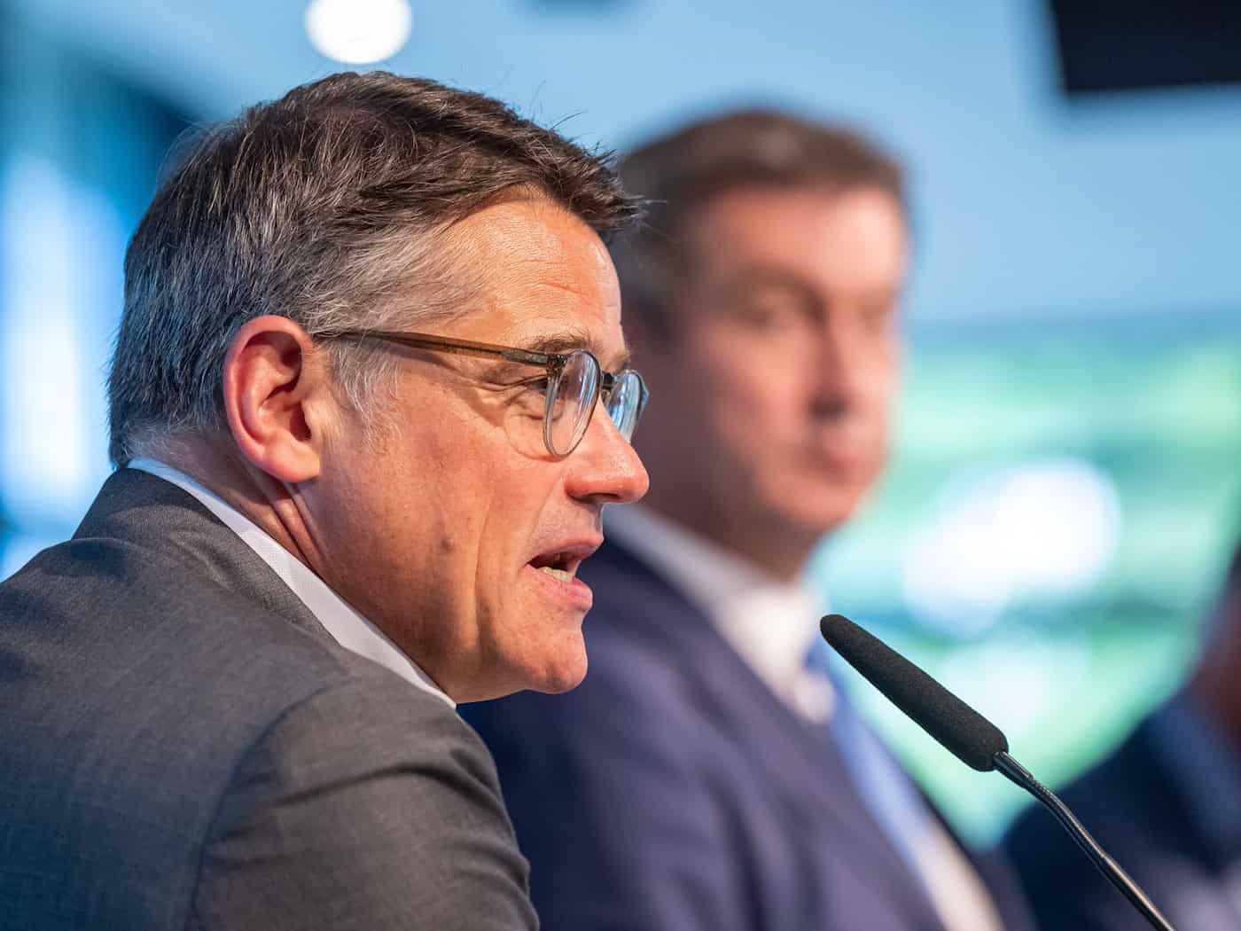 Rhein unterstützt Söder: Länderfinanzausgleich bei Linke-Regierung neu ordnen