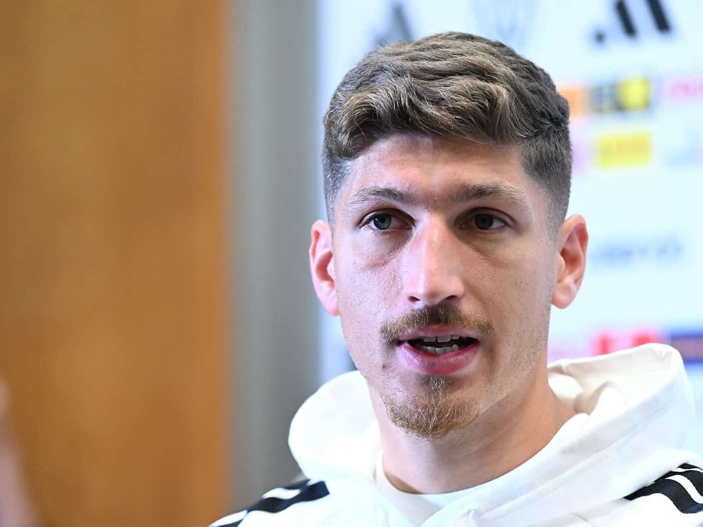 Spätberufener Neuling Janelt: «Ich mache die Drecksarbeit»