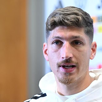 Spätberufener Neuling Janelt: «Ich mache die Drecksarbeit»