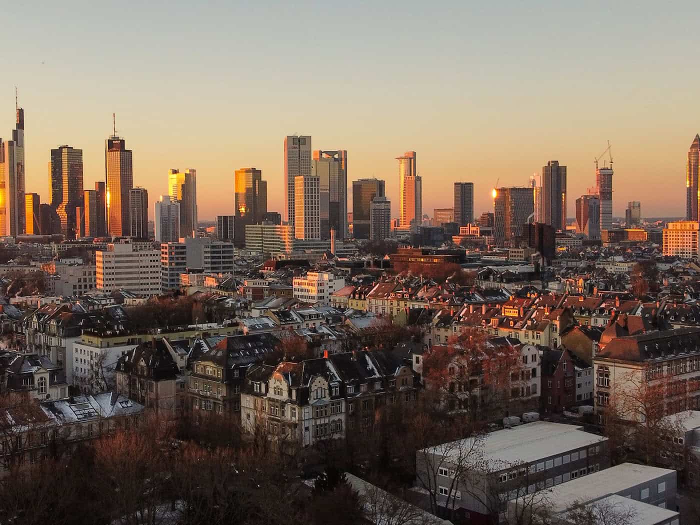 UBS sieht moderates Risiko für Immobilienblase in Frankfurt und München