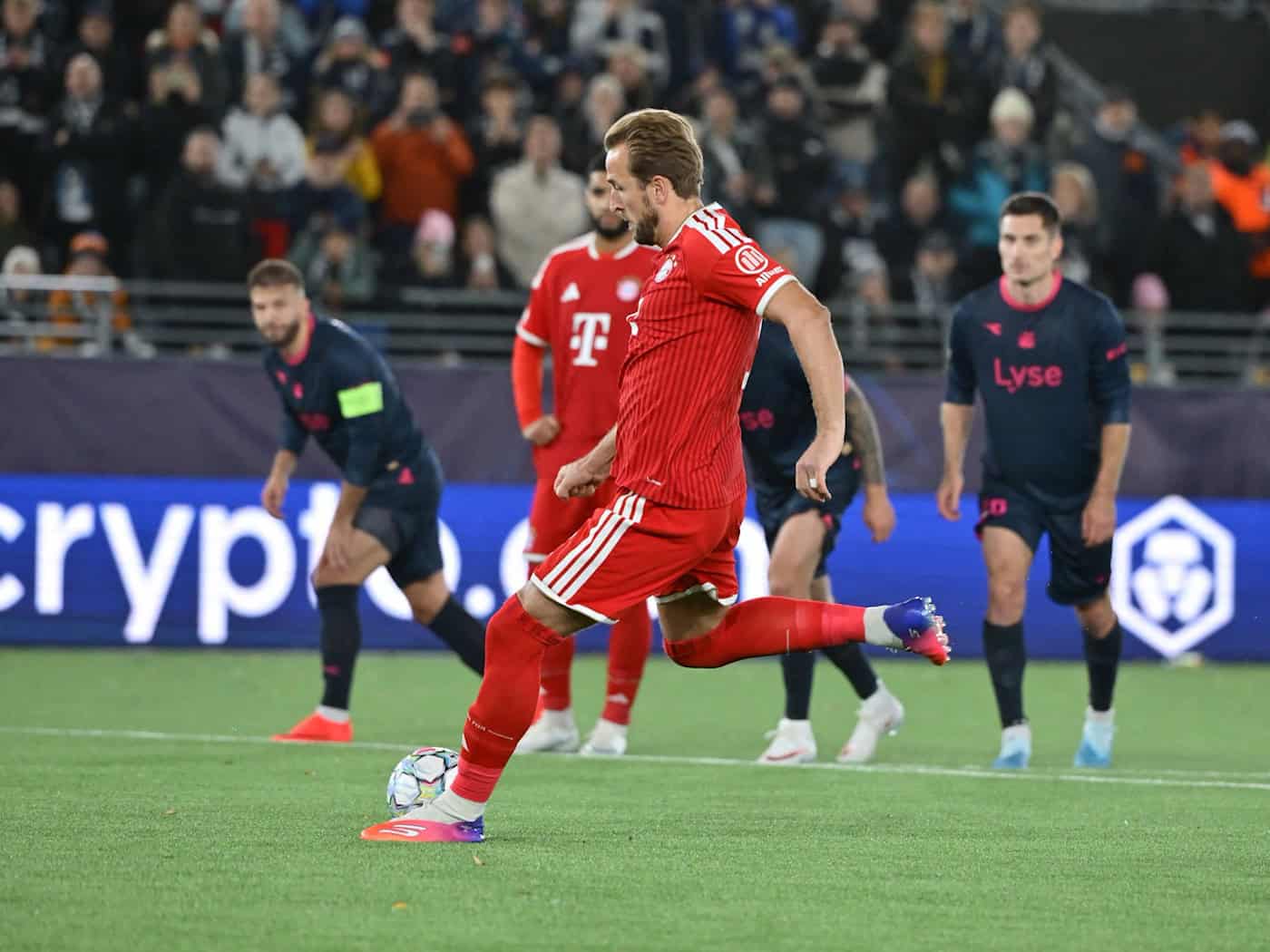 Blitz-Gegentor und Olise-Rot: Bayern macht «große Fehler»