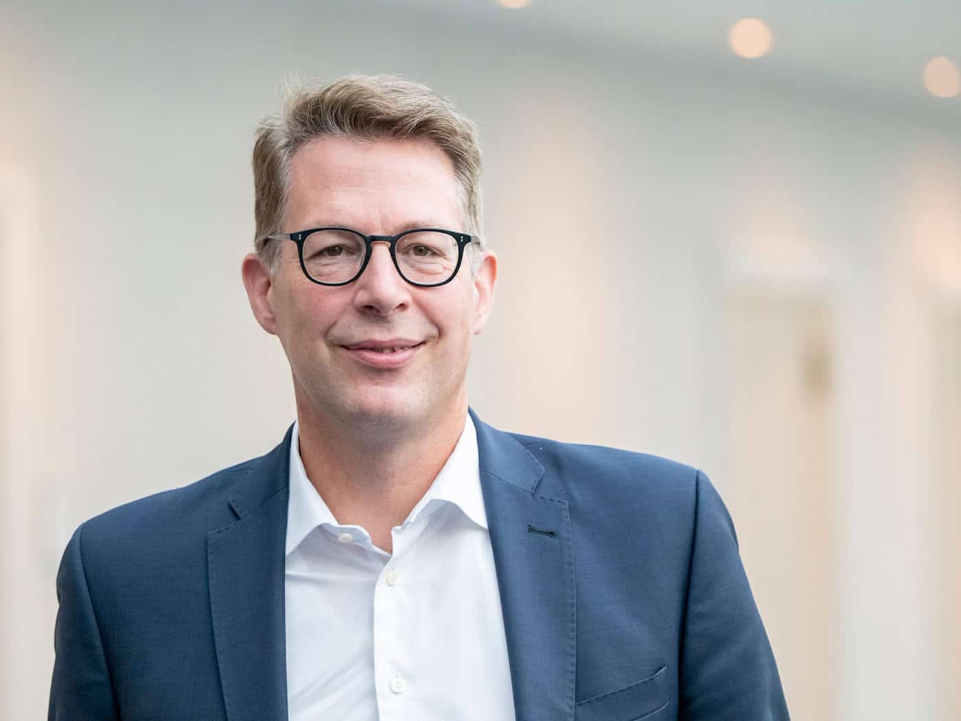 Blume will Hochschulrecht verschärfen: Lehrbefugnis bei Demokratiefeindlichkeit entziehen