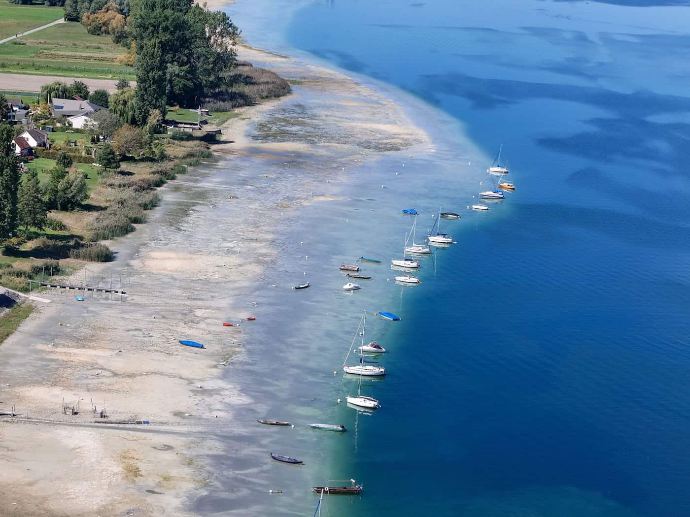 Schiffsverkehr im Untersee (Bodensee) wegen Niedrigwasser eingestellt