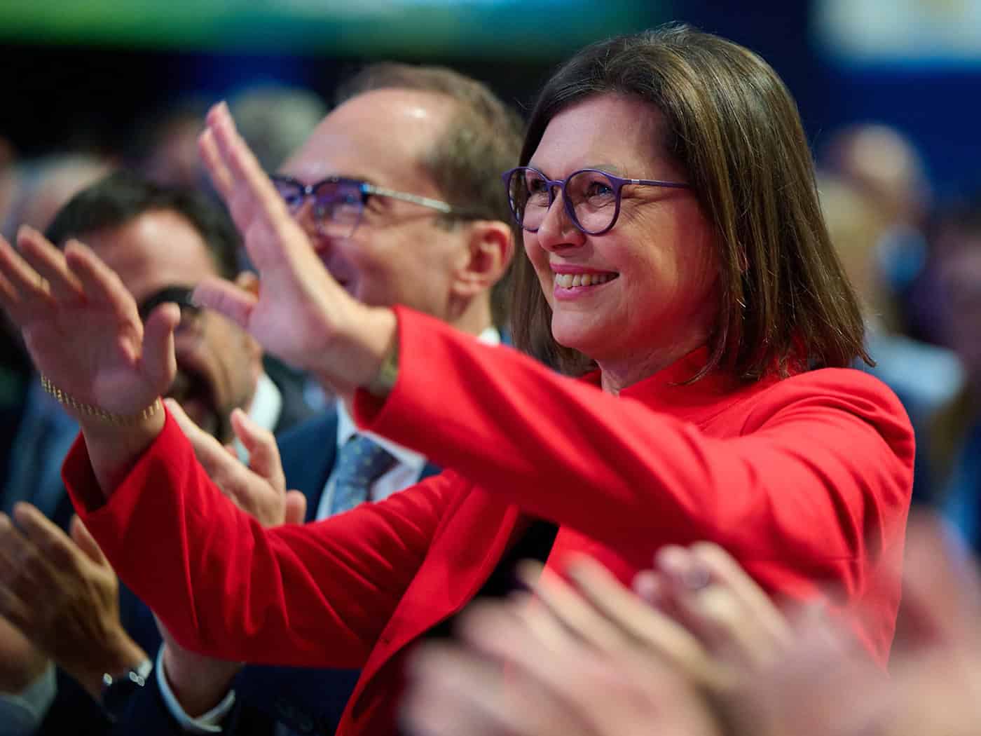 CSU-Parteitag in München: Ilse Aigner gefeiert – Merz schweigt zur Bundespräsidentenfrage