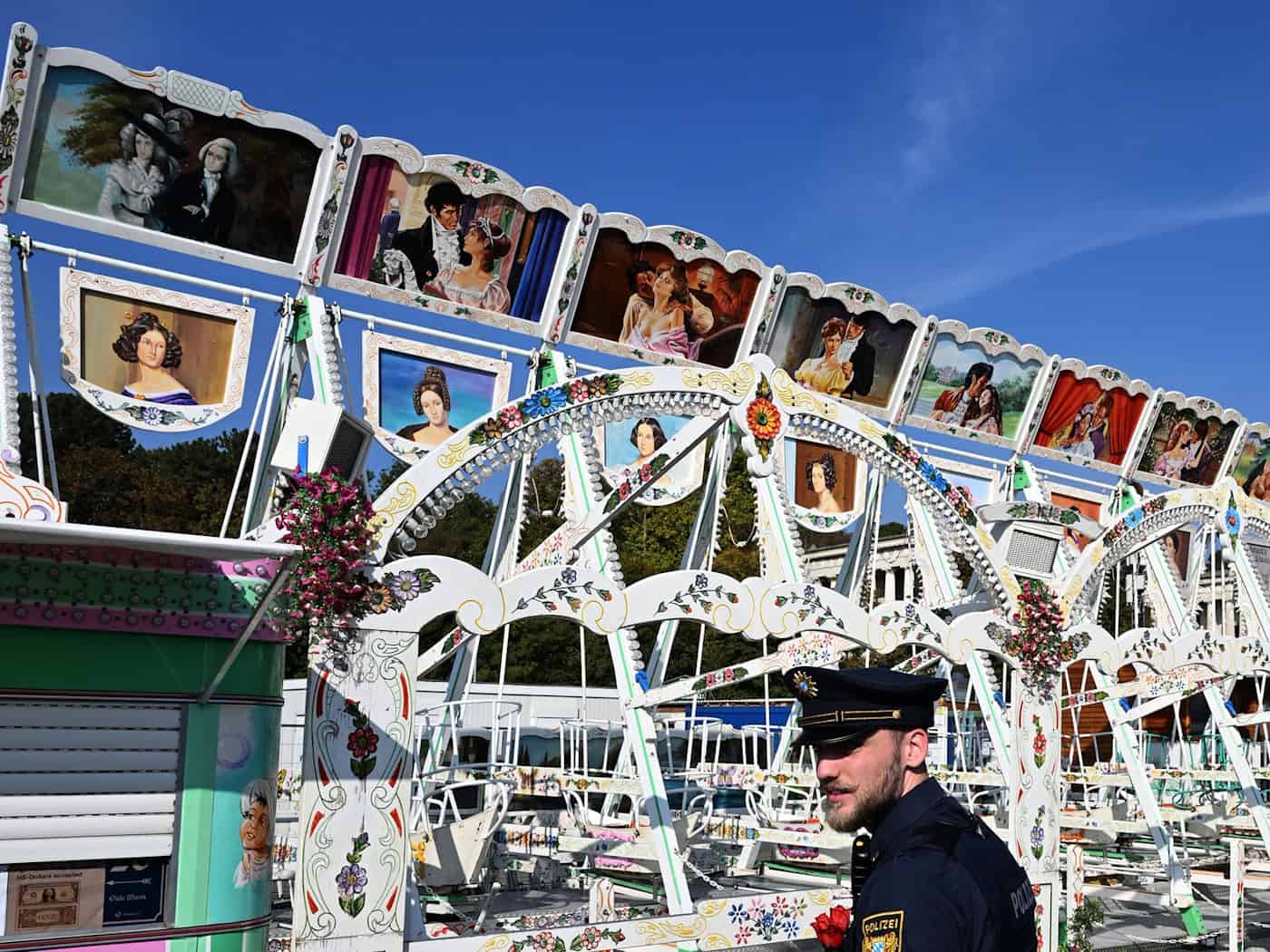 Mitarbeiter nach Unfall auf Oktoberfest reanimiert
