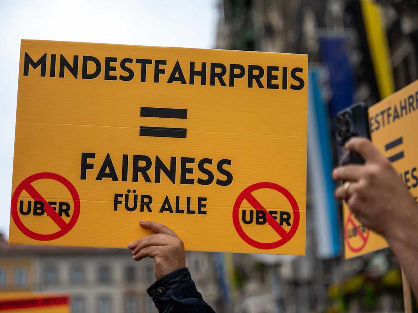 München setzt Mindestpreise für Fahrdienste nach Gerichtsentscheid vorerst aus