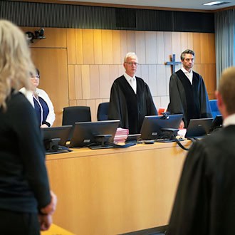 Polizistin legt Revision gegen Vergewaltigungsurteil ein