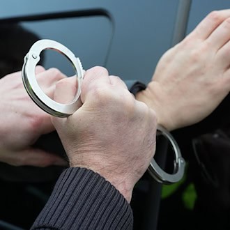 Zehn Kilogramm Heroin auf Parkplatz sichergestellt