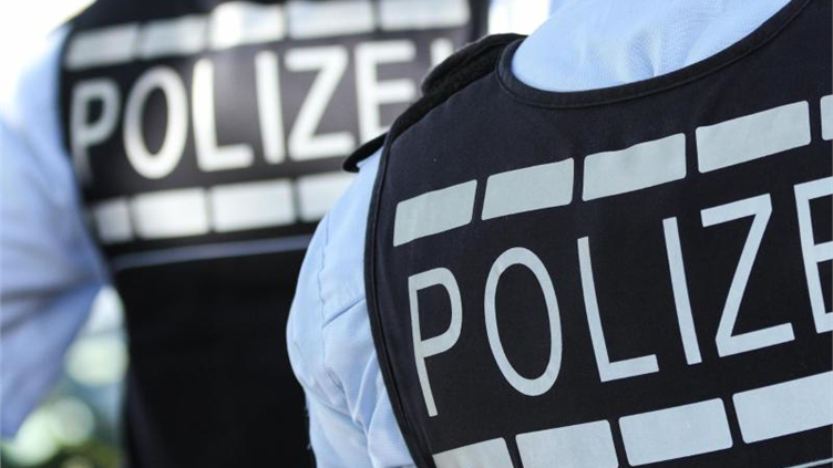 Durchsuchungen wegen Scheinehen: Ermittlungen in Frankfurt