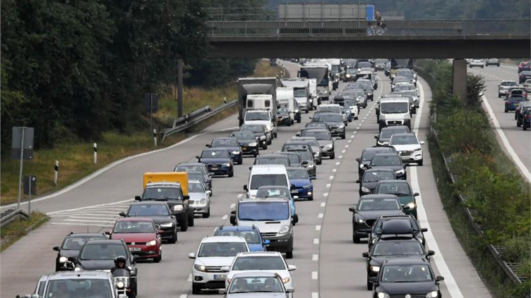 Herbsturlauberwelle: ADAC rechnet mit Stauwochenende