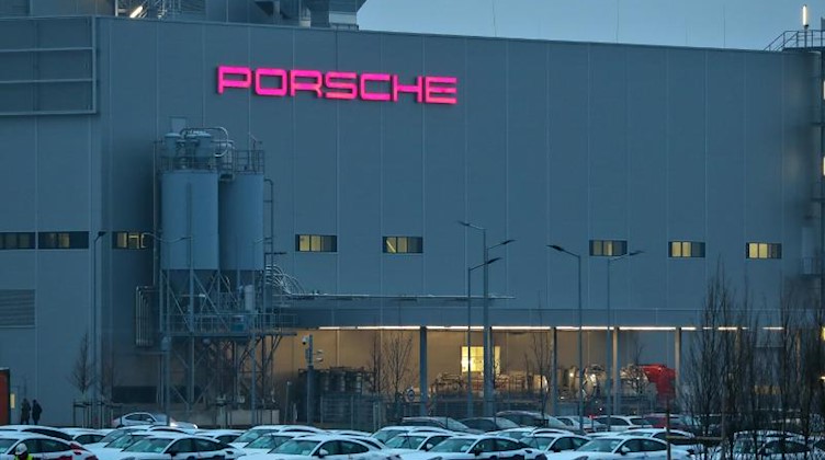 Grundsteinlegung für die fünfte Werkserweiterung von Porsche