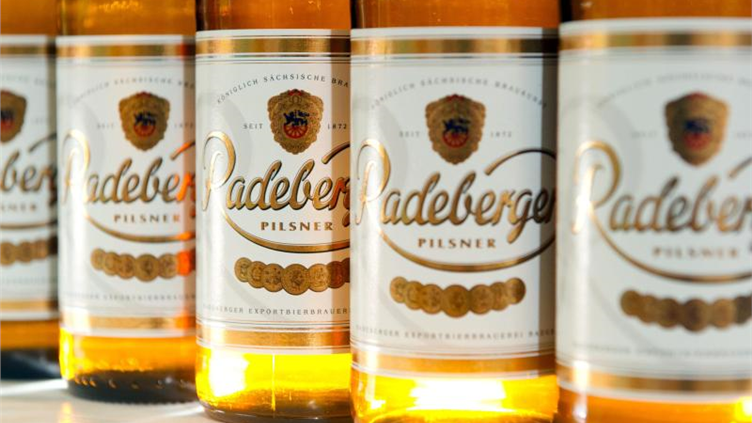 Merkel schickt Putin manchmal deutsches Bier