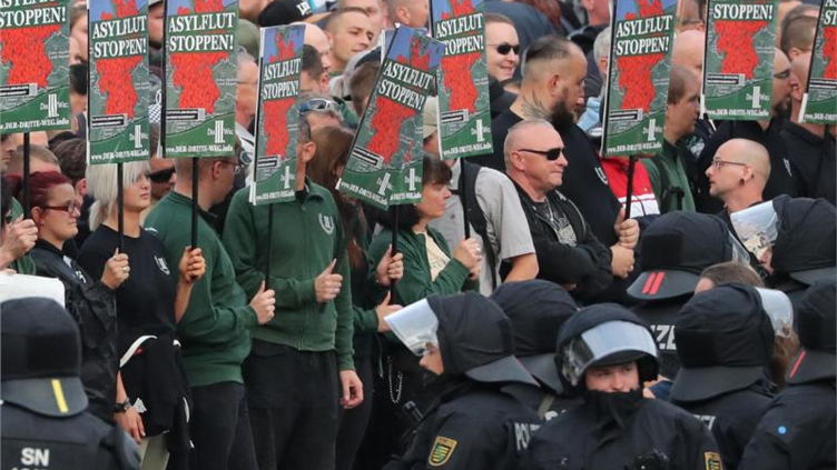 Hooligans haben bundesweit für Chemnitz mobilisiert