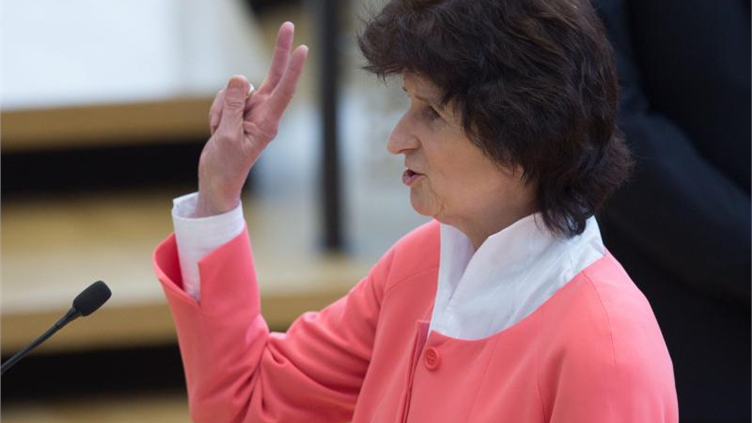 Stange fordert Einsatz der Wissenschaft gegen Missbrauch