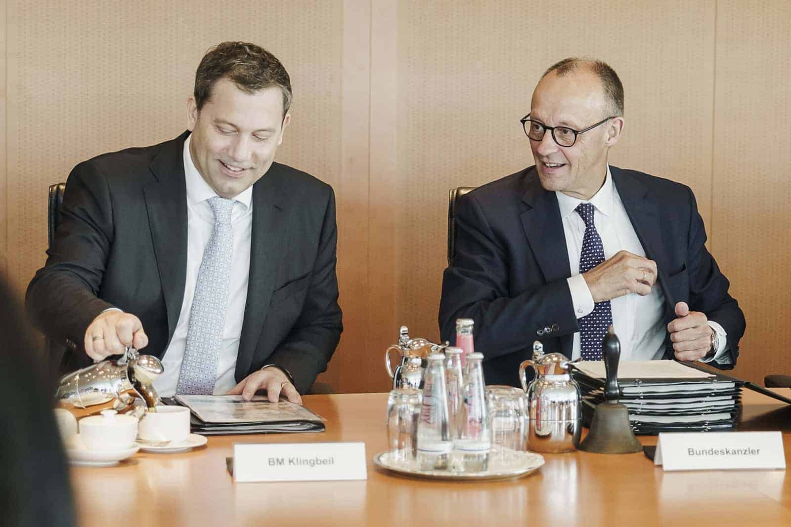 Das Bundeskabinett beschließt das Rentenpaket 2