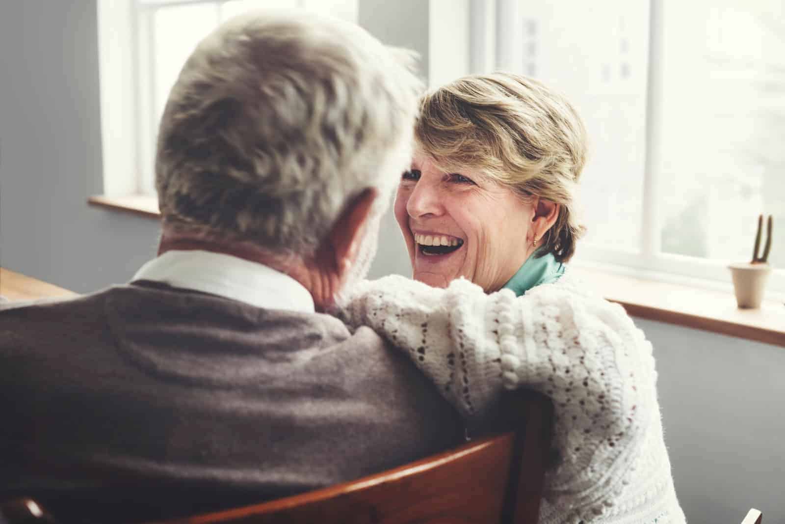 Mehr Entlastung für Pflegende ab Juli.