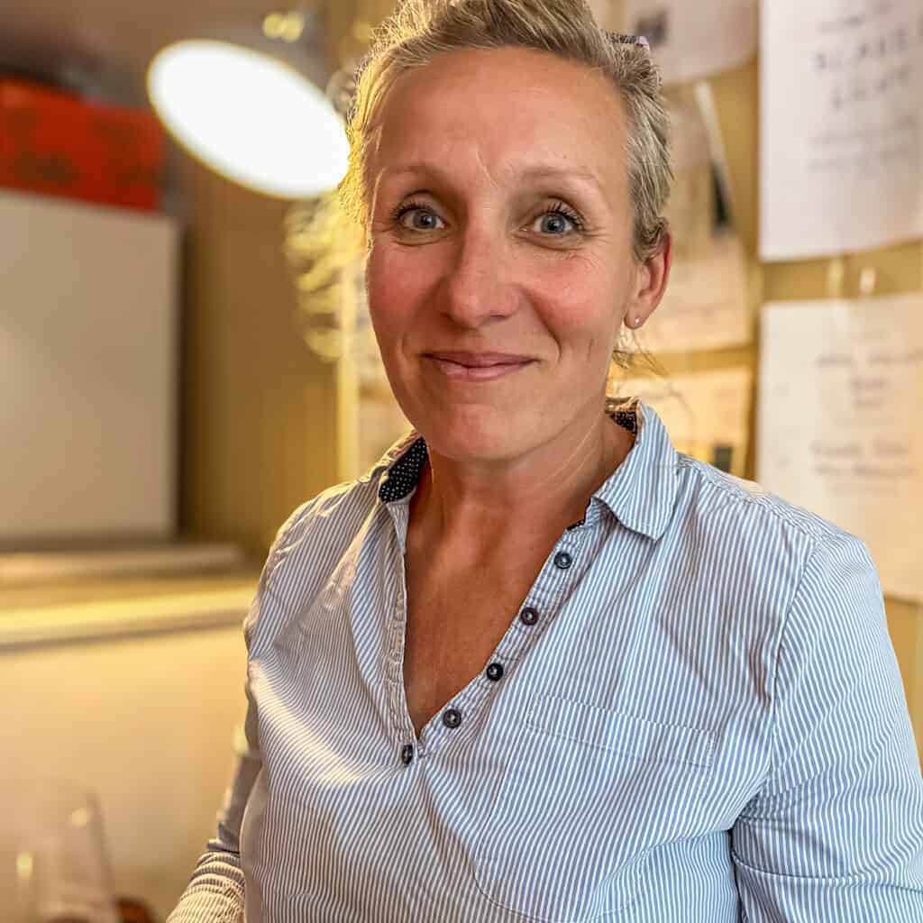 Julia Gil baut Chenin Blanc aus