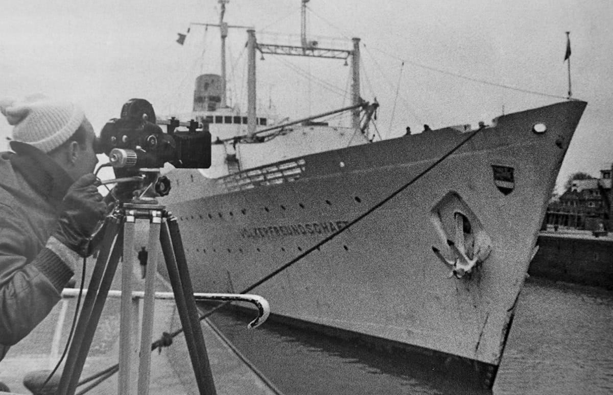 Mit der MS "Völkerfreundschaft" im Nord-Ostsee-Kanal, 1960