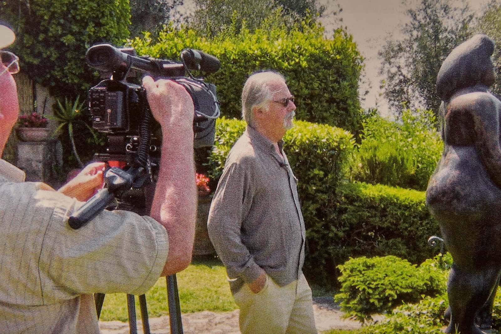 Mit Fernando Botero in seinem Garten in Pietrasanta in Italien, 2008. Foto: Konrad Hirsch