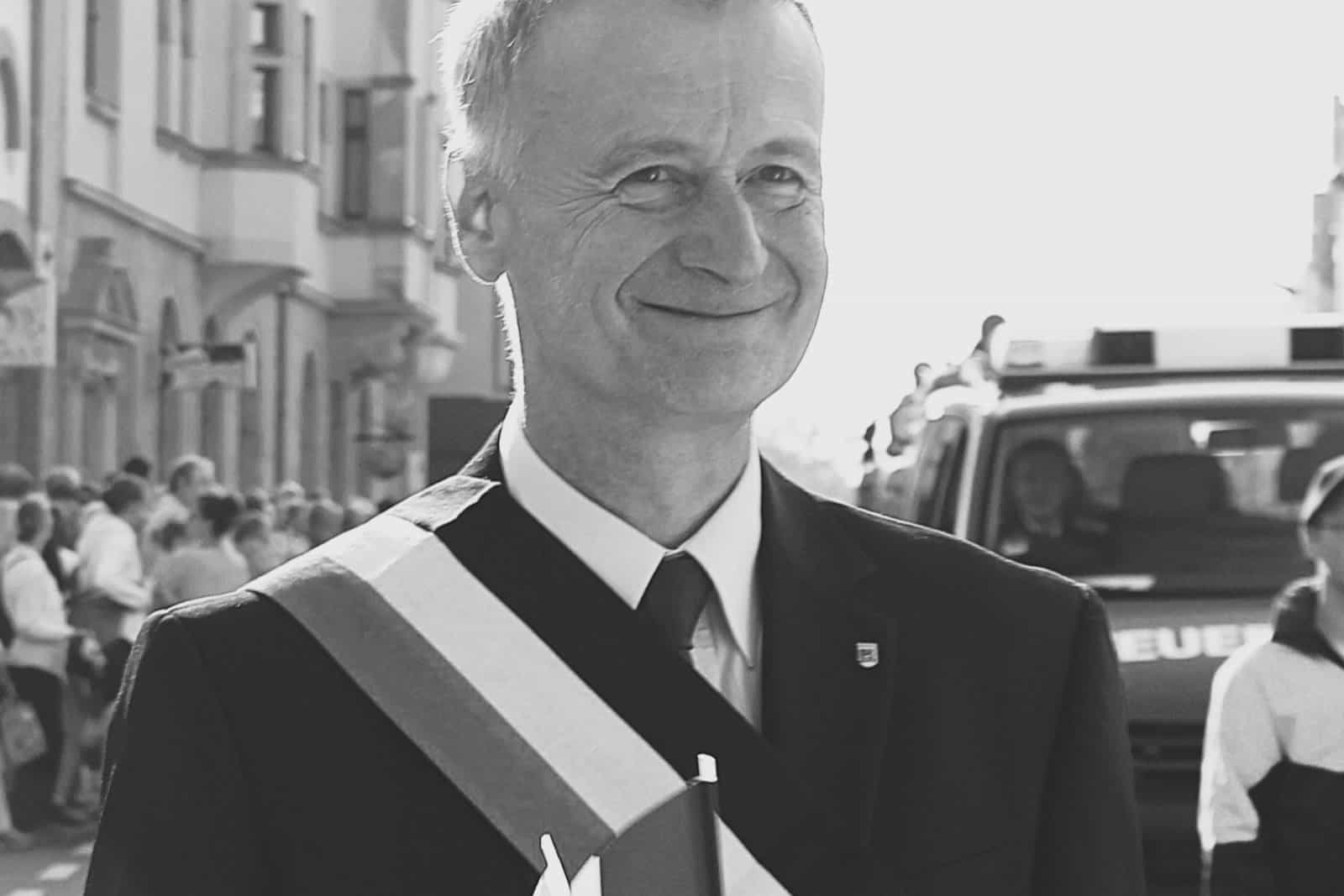 Der ehemalige Oberbürgermeister Hartmut Gruner 2016 beim Weinfest. Foto: Stadt Meißen