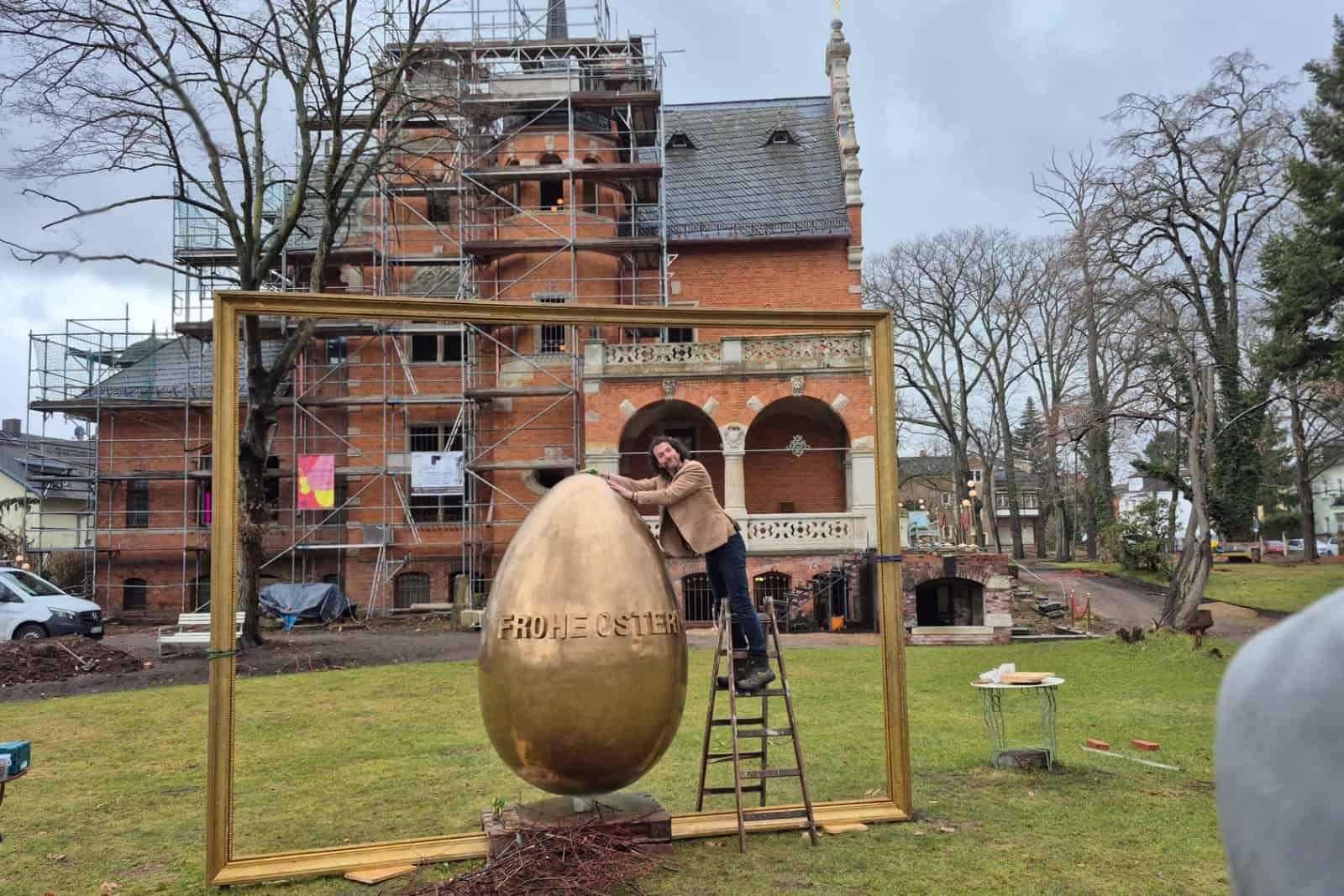 Bauherr Gastronom und Rene Kuhnt lädt am Ostersonntag in die Radebeuler "Villa Kolbe" ein. Foto: Katrin Koch