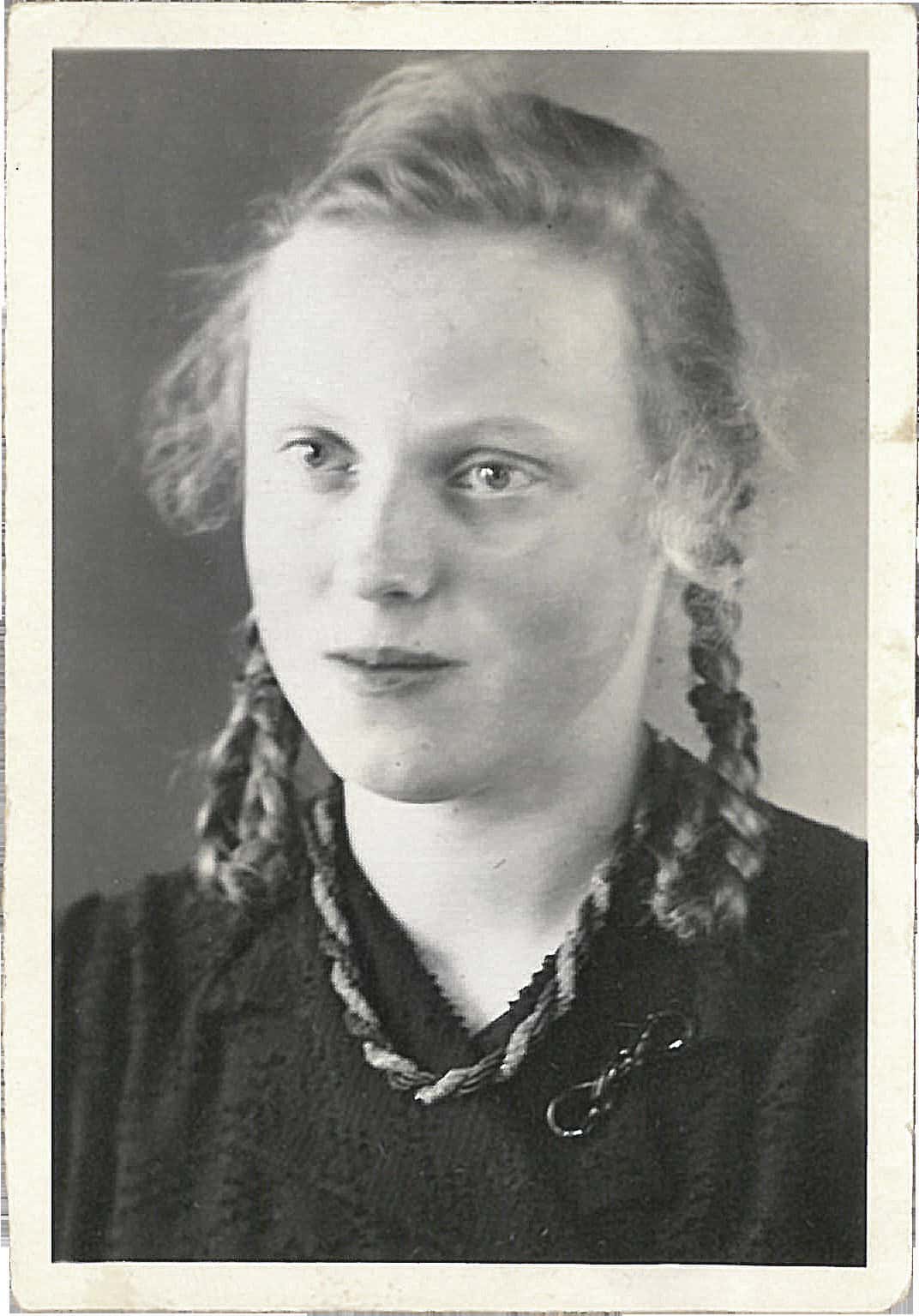 Else als junges Mädchen 1945. Foto: Privat