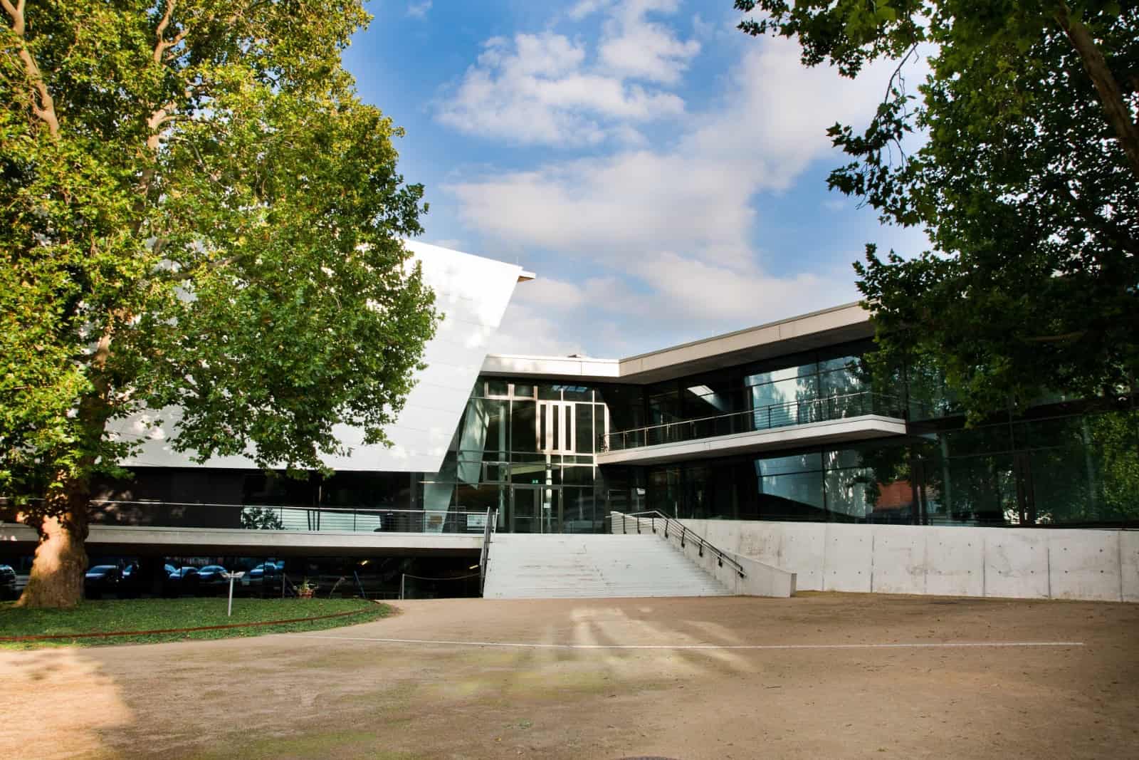 Die Hochschule Carl-Maria von Weber in Dresden bietet teilweise kostenlose viele Konzertangebote. Foto: Hochschule für Musik/Marius Leicht 