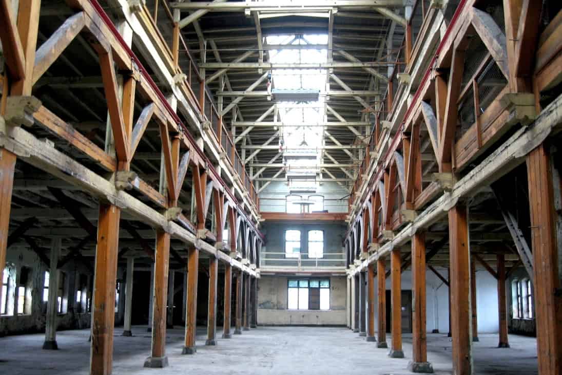 Chemnitz, Denkmalgeschützte HolzIndustriehalle, Sanierung-Bochmann Architekten. Foto: Bochmann Architekten)