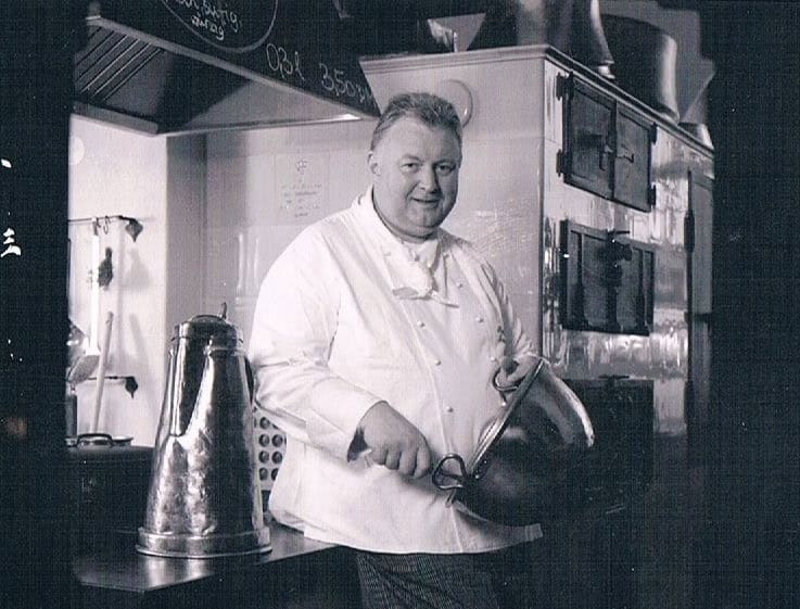 Reinhard Lämmel in der Weesensteiner Schlossküche. Foto: Privat