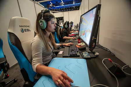 ESL kündigt CS:GO-Turnierserie für Frauen an