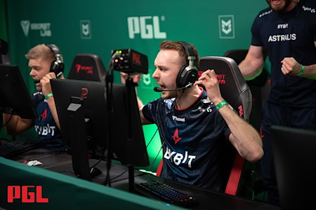 Astralis narrowly secures Major participation - Sprout hapless