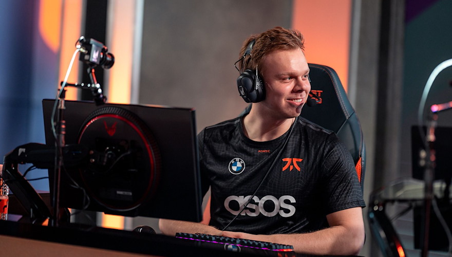 Classic: Fnatic dominates G2 Esports in the LEC top duel