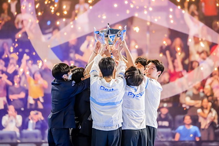 DRX' Run in LoL Worlds: From Last in the standings to World Champion
