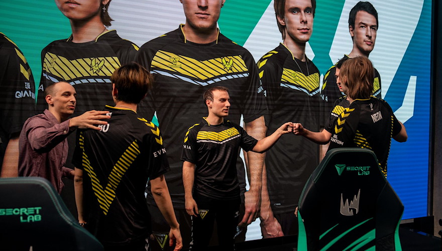 Vitality und KOI siegen zum Auftakt der LEC-Gruppenphase