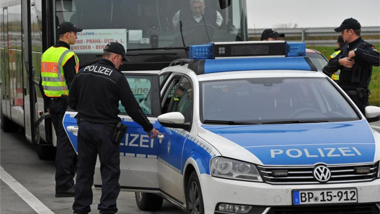 Grenzkontrollen vor G20-Gipfel: Ulbig lobt Schleierfahndung