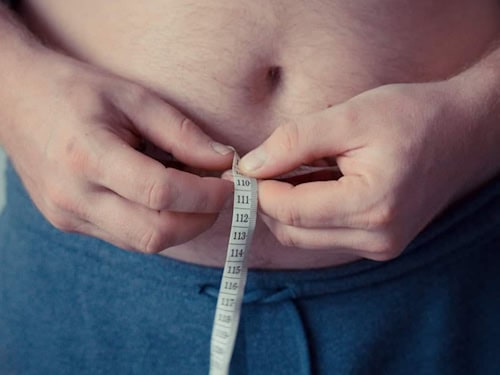 Nicht nur das Gewicht zählt: Forschende der Universität Leipzig zeigen, dass das Bauchfett das Diabetes-Risiko entscheidet.