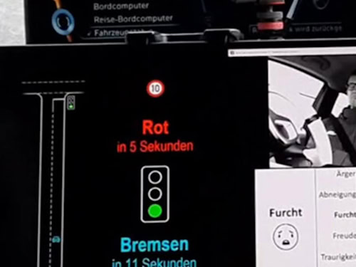 Soll autonomes Fahren stressfreier machen: Erkennt das System Unbehagen, blendet es sofort zusätzliche Informationen ein – hier im Carai 3 der TU Chemnitz.