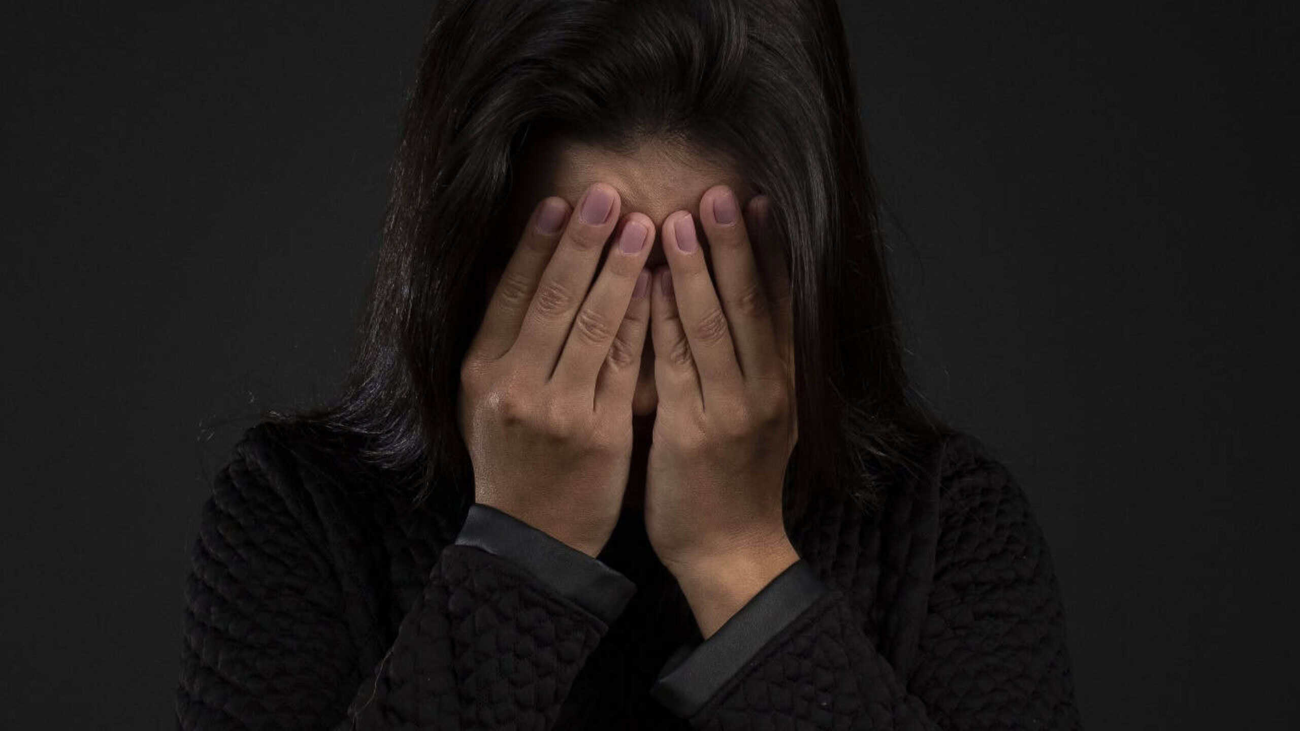 Traurigkeit, Angst, Stress: Gefühle, die jeder kennt – und die Dresdner Forschende nun in KI-Modellen simulieren und untersuchen.