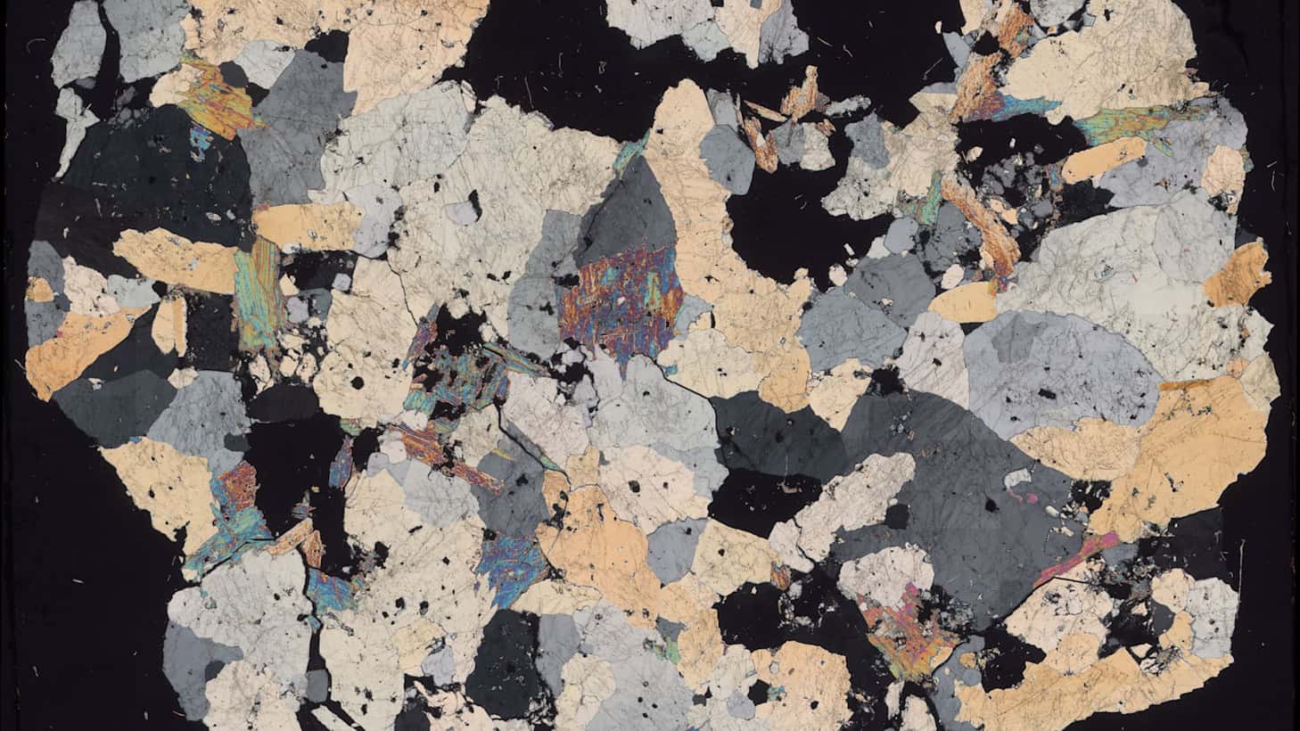 Microscopic image of a thin section of greisen that the AI is now learning to recognize.