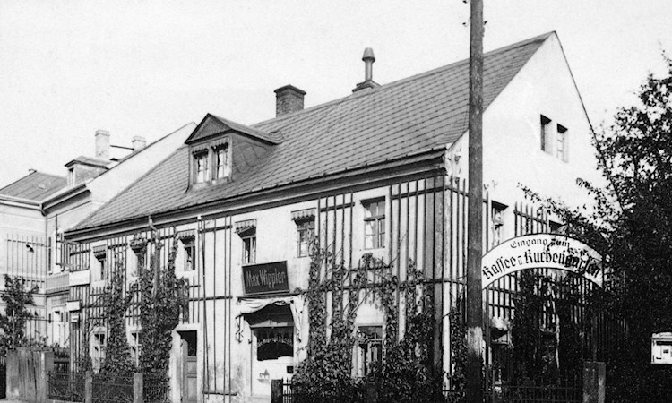 Die erste Bäckerei von Max Wippler auf der Dresdner Straße in Hosterwitz fiel 1945 dem Bombenangriff zum Opfer. Foto: Sammlung Wippler