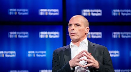 Yanis Varoufakis spricht beim Europa Forum des WDR. / Foto: Kay Nietfeld/dpa/Archivbild