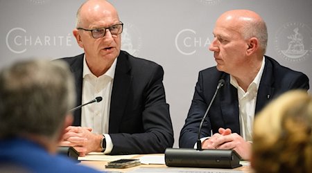 Dietmar Woidke (l, SPD), Ministerpräsident von Brandenburg, und Kai Wegner (CDU), Regierender Bürgermeister von Berlin. / Foto: Bernd von Jutrczenka/dpa