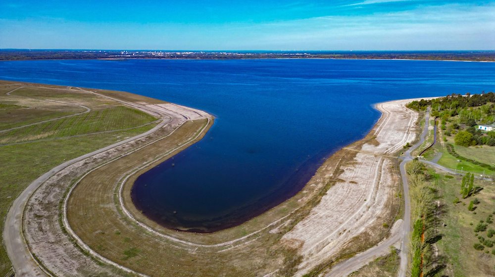 Der Cottbuser Ostsee entsteht in einem ehemaligen Braunkohletagebau. / Foto: Patrick Pleul/dpa