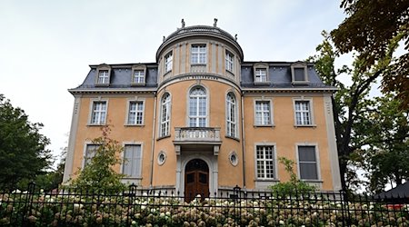 Die im Jahr 1914 erbaute Villa Kellermann am Heiligen See in der Potsdamer Mangerstraße. / Foto: Soeren Stache/dpa