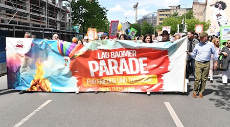 Lag Baomer Parade in Berlin. / Foto: Paul Zinken/dpa